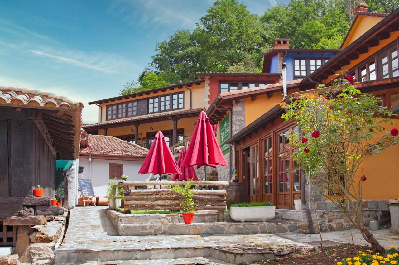 Apartamentos Rurales San Feliz 波拉·德莱纳 外观 照片